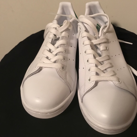 adidas Shoes - Adidas Stan smith