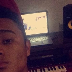 Meet your Posher, Nelvy