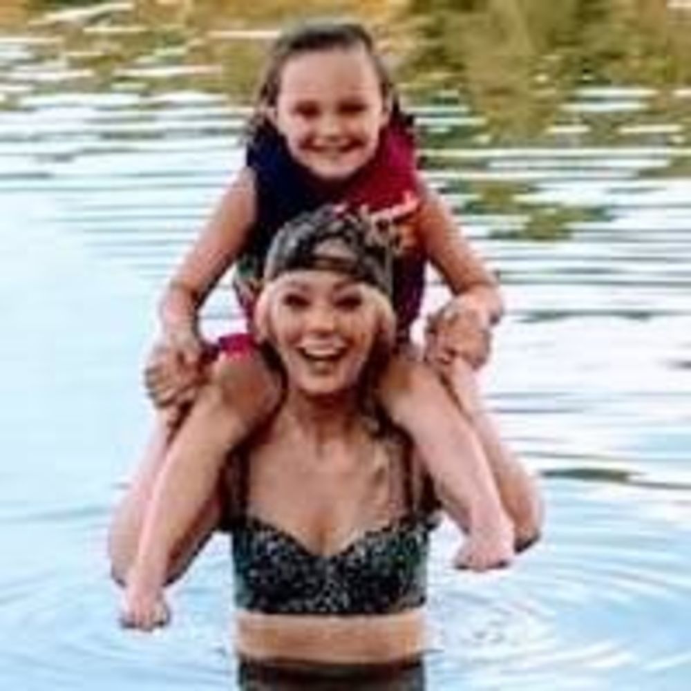 Meet your Posher, Meghan