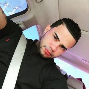 Meet your Posher, Gary