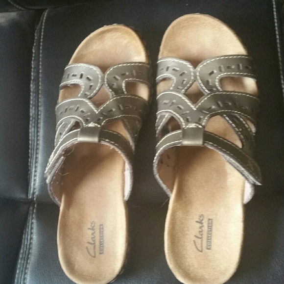 Clarks Sandals - Picture 1 of 2