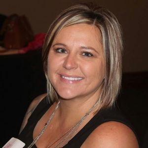 Meet your Posher, April