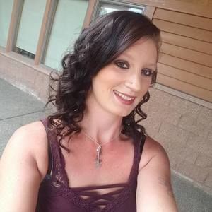 Meet your Posher, Kylee