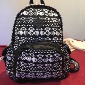 No boundaries book bag