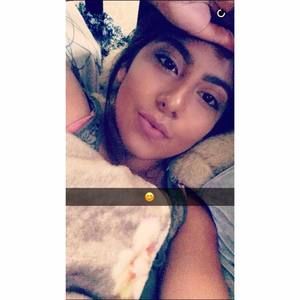 Meet your Posher, Adamaris