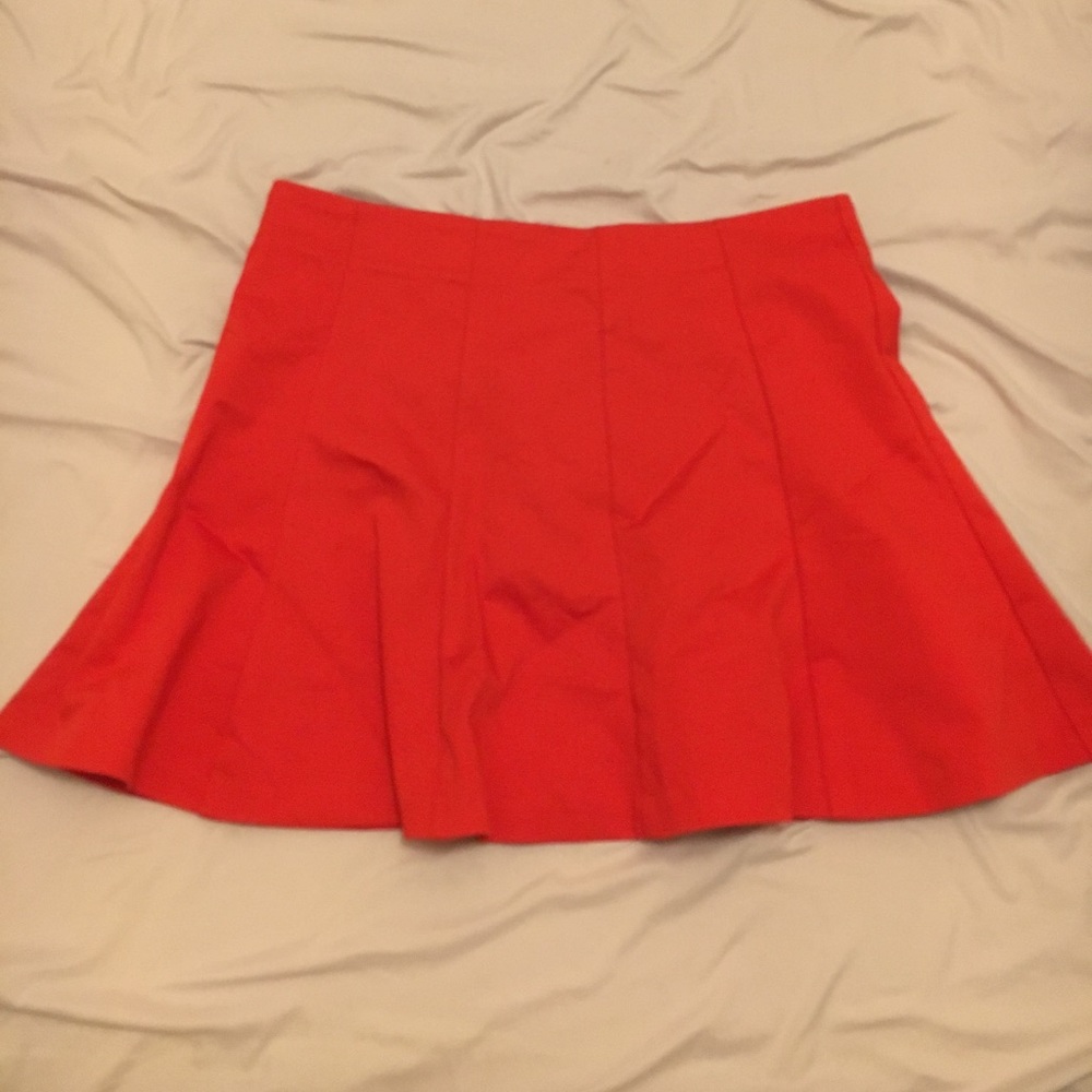 Red mini skirt from Zara