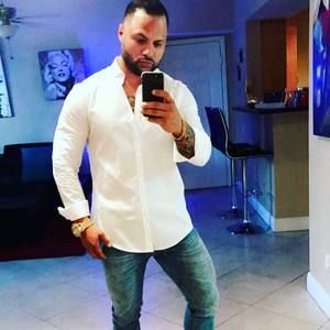 Meet your Posher, Louis