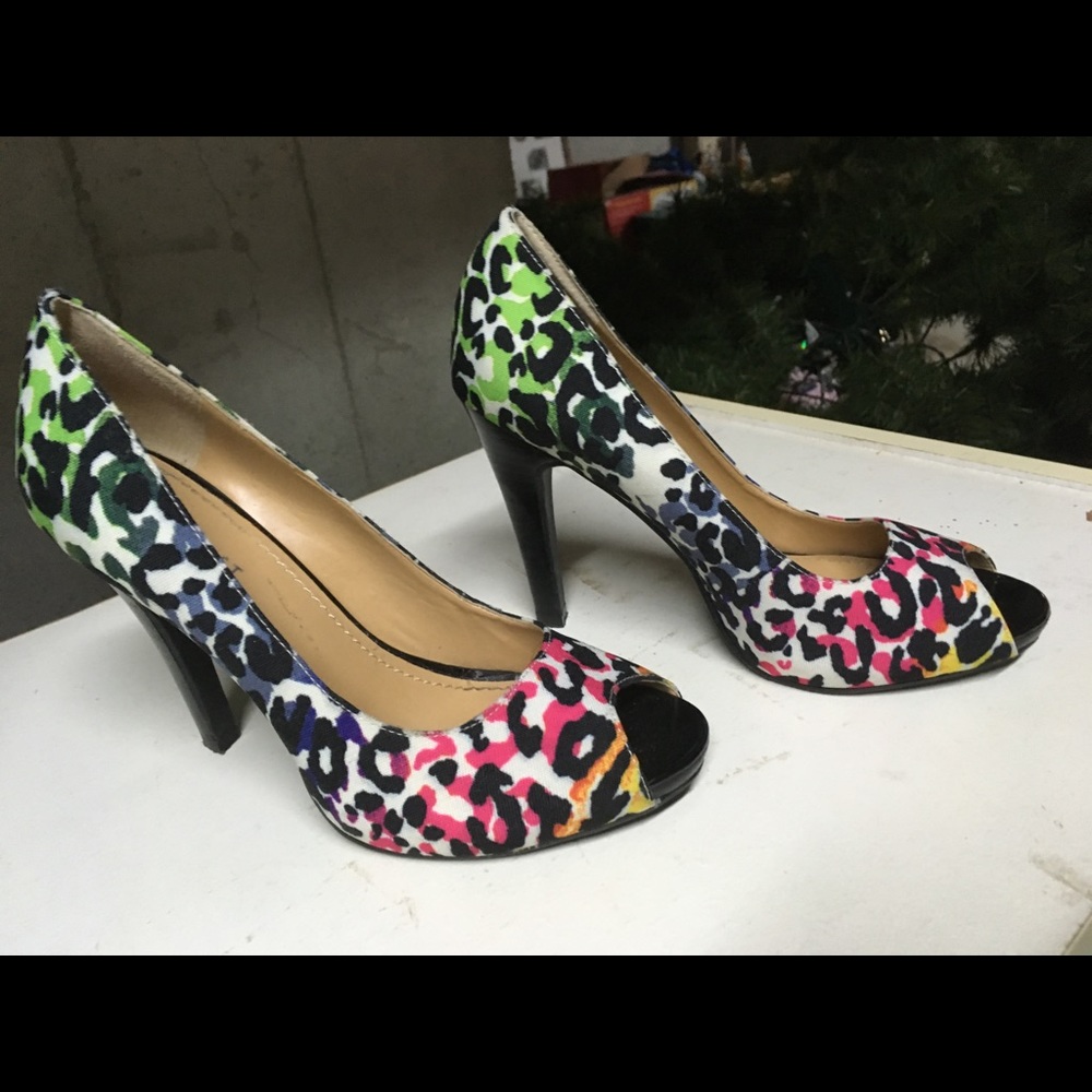 Leopard heels