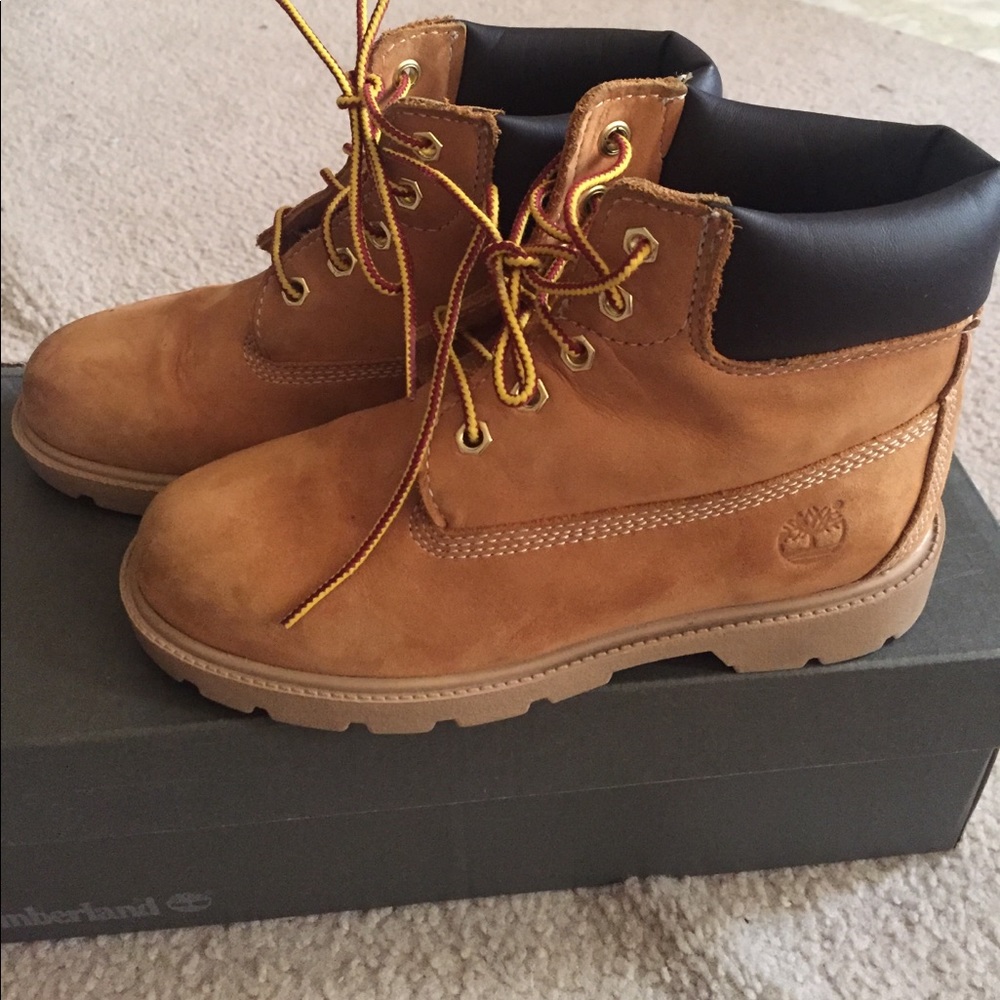 Boys Timberland boots
