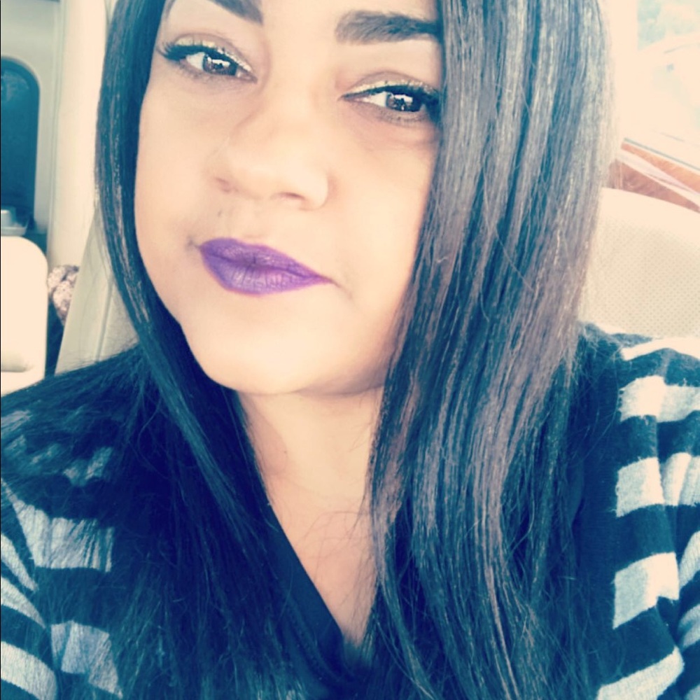 Meet your Posher, Jesenia