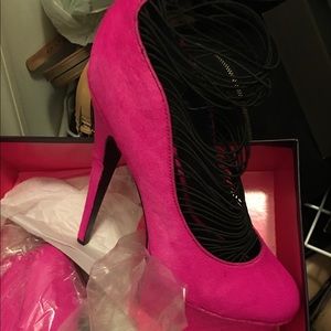 London Trash platform heels