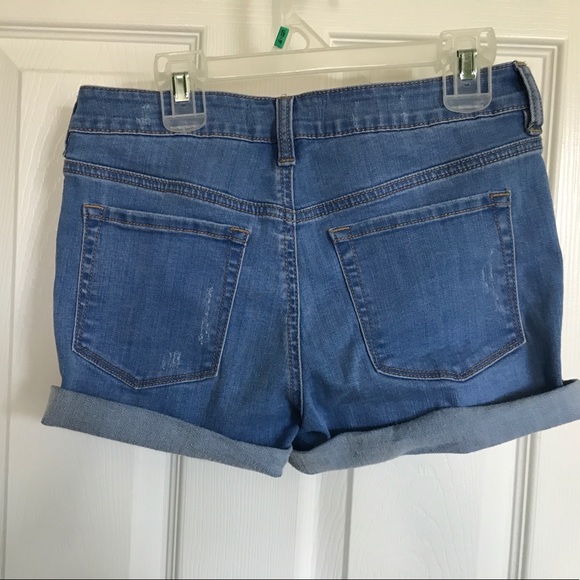 Shorts - Picture 2 of 2