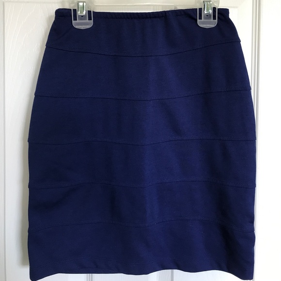 Mini pencil skirt - Picture 1 of 1