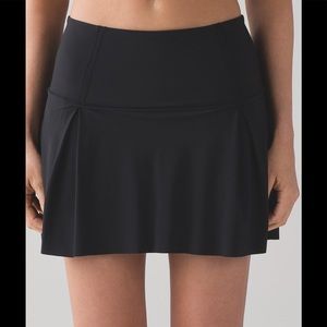 Lululemon Lost in Pace skirt 6 tall