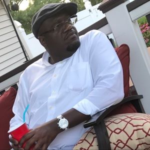 Meet your Posher, Eric