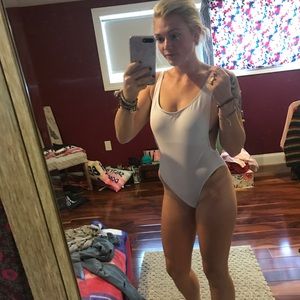 One peice bathing suit