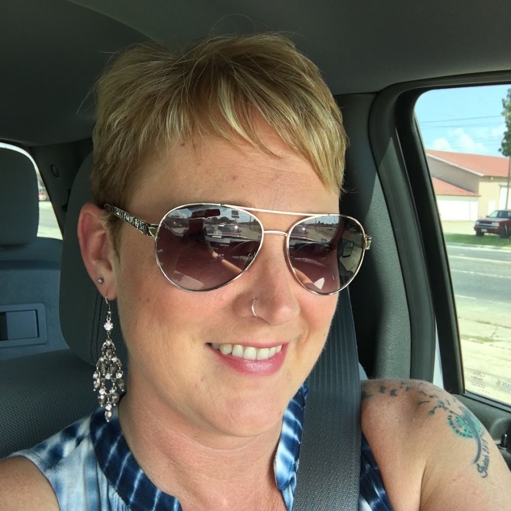 Meet your Posher, Christine