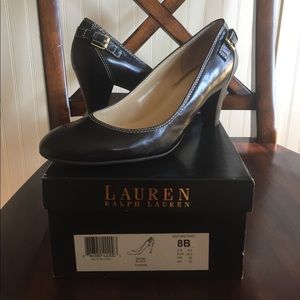 Ralph Lauren black leather pumps