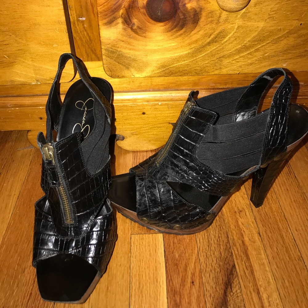 Jessica Simpson open toe pumps