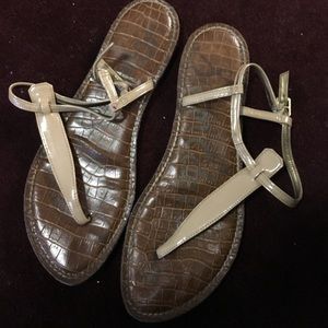 Patent nude leather sam Edelman Gigi sandals