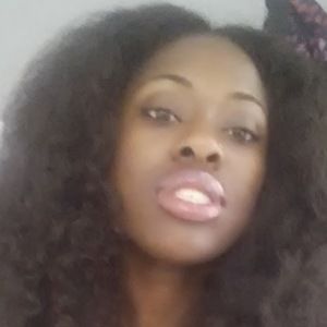 Meet your Posher, Karin