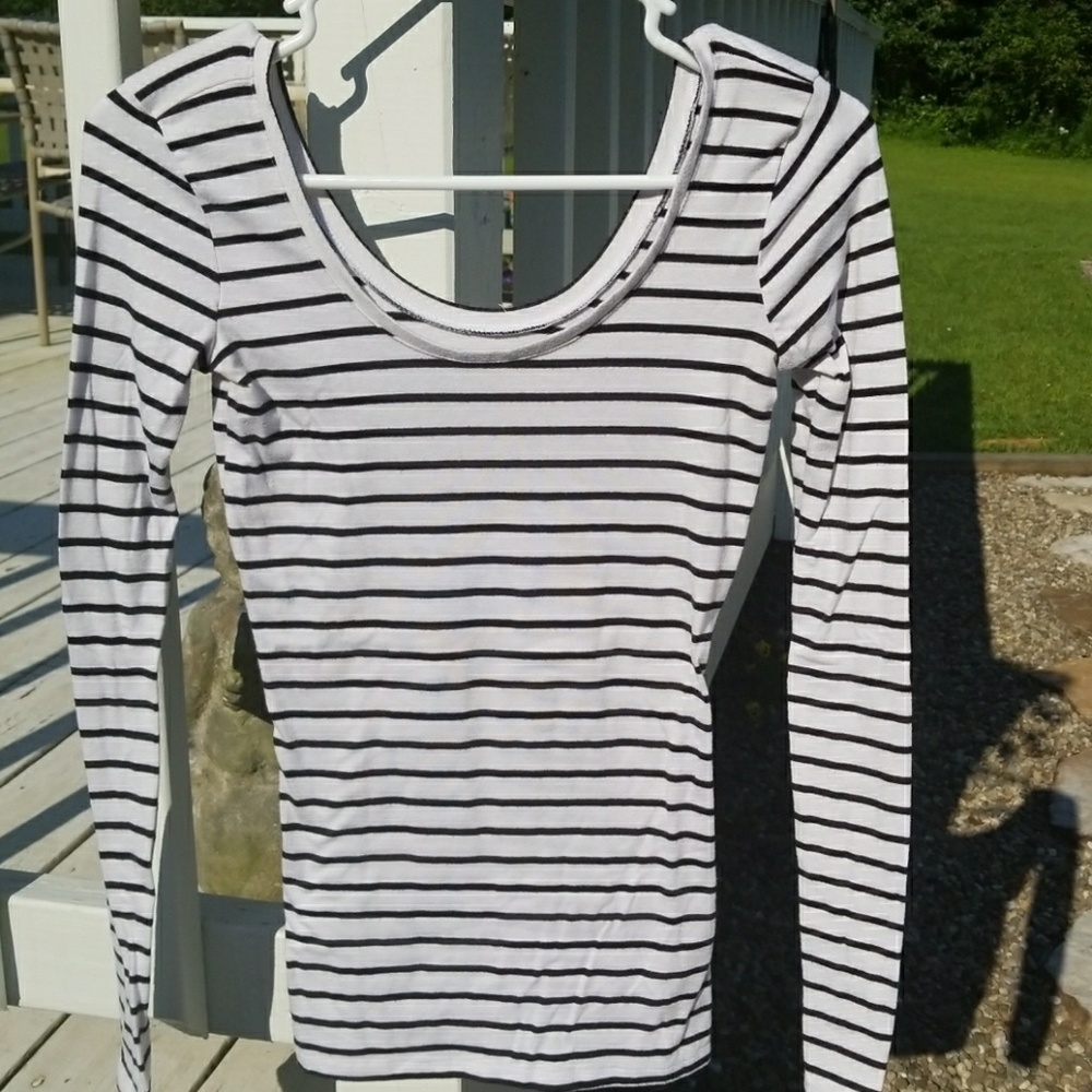 Nollie long sleeve