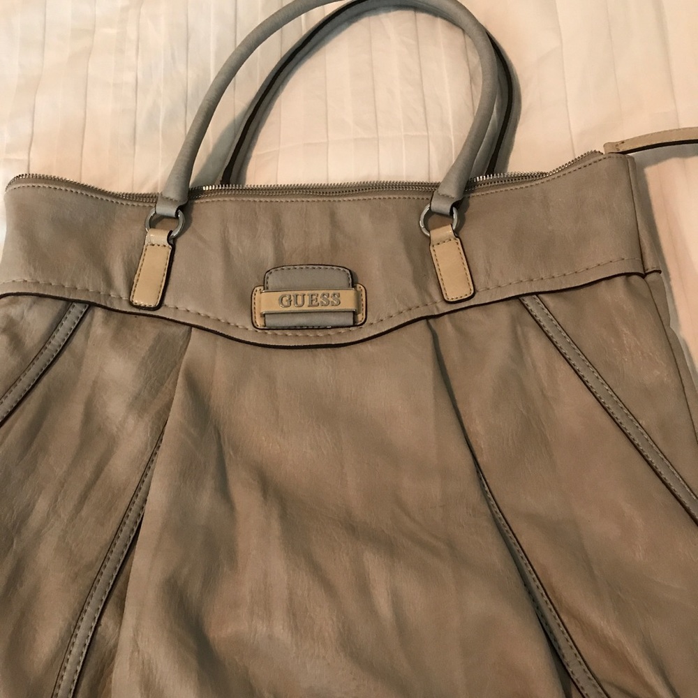 Authentic Guess Handbag