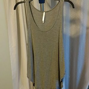 Gray tank