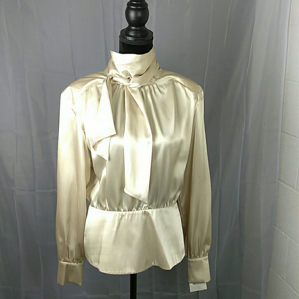 LEW MAGRAM Blouse
