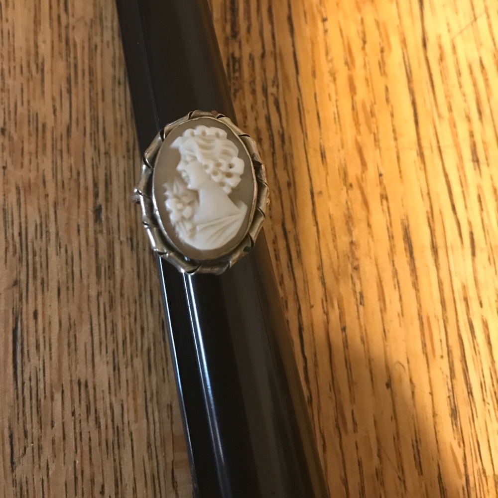 Vintage Cameo Ring Size 61/2