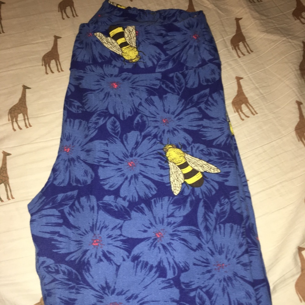 Lularoe TC bee leggings