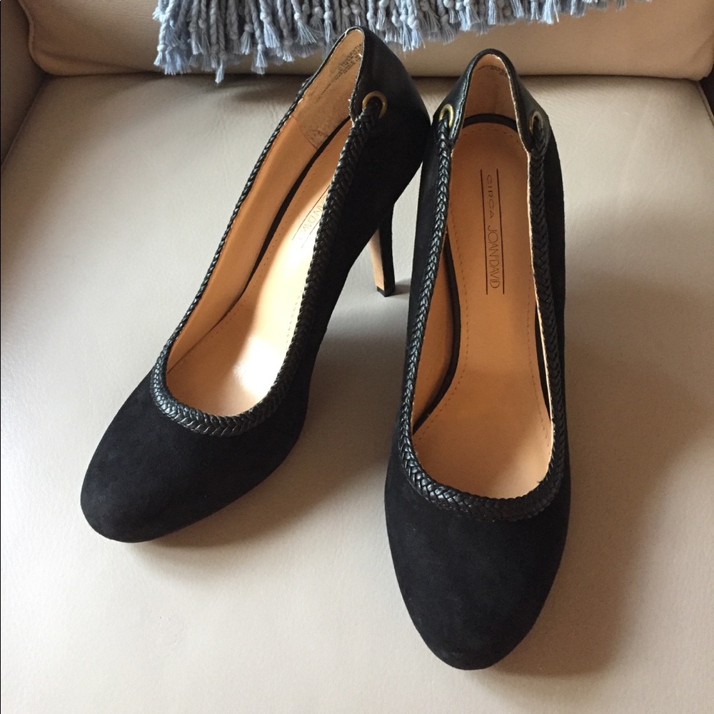 🍁 Circa Joan & David Black Shoes