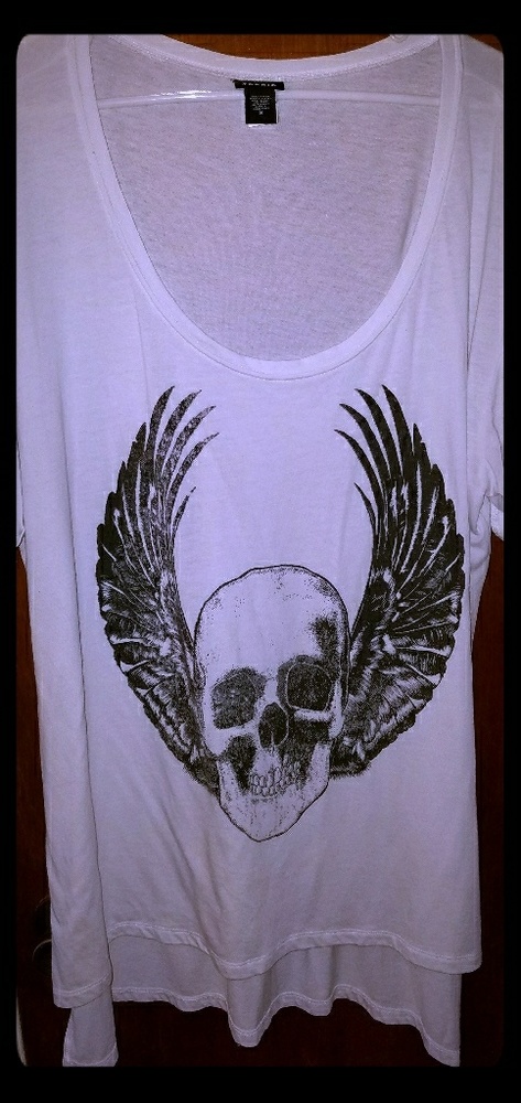 Torrid skull tee