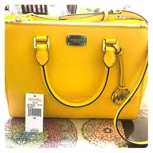 Michael Kors purse brand new!