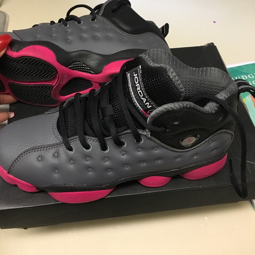 Pink, grey, and black Jordan horizons