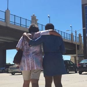 Meet your Posher, Maura