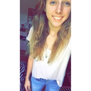 Meet your Posher, Jessica