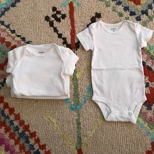 EUC Lot of 5 White Carter's Onesies