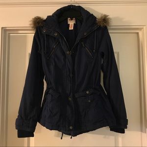 Mossimo navy coat with fur hood