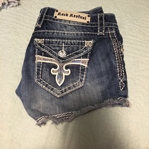 Sz 26 shorts