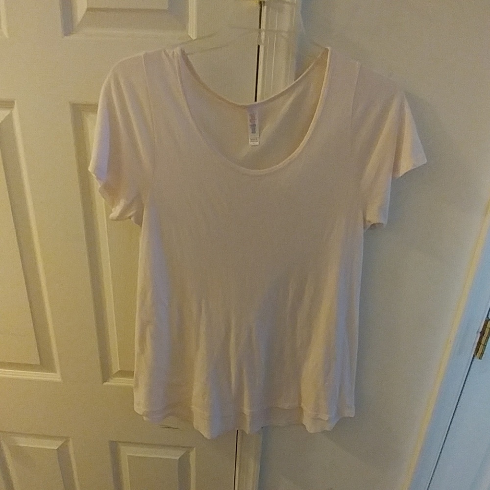Lularoe Classic T Size Large