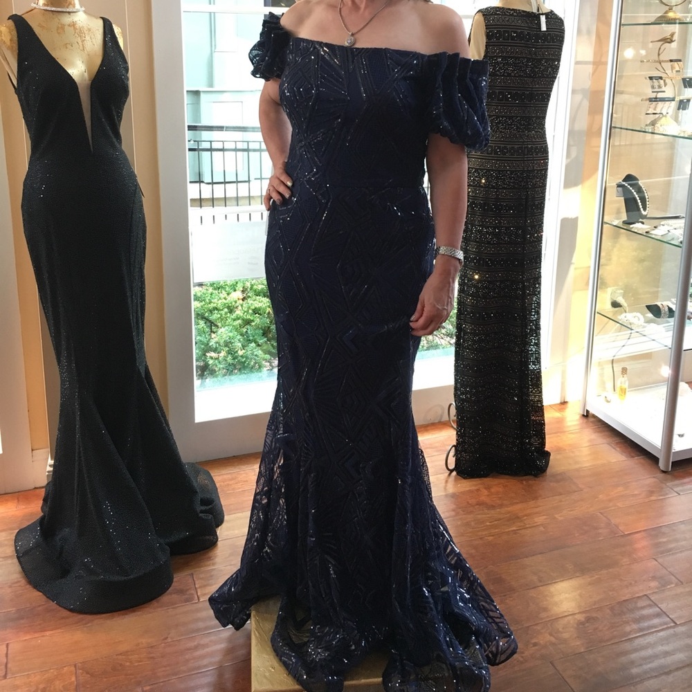 Nicole Bakti Navy mermaid gown