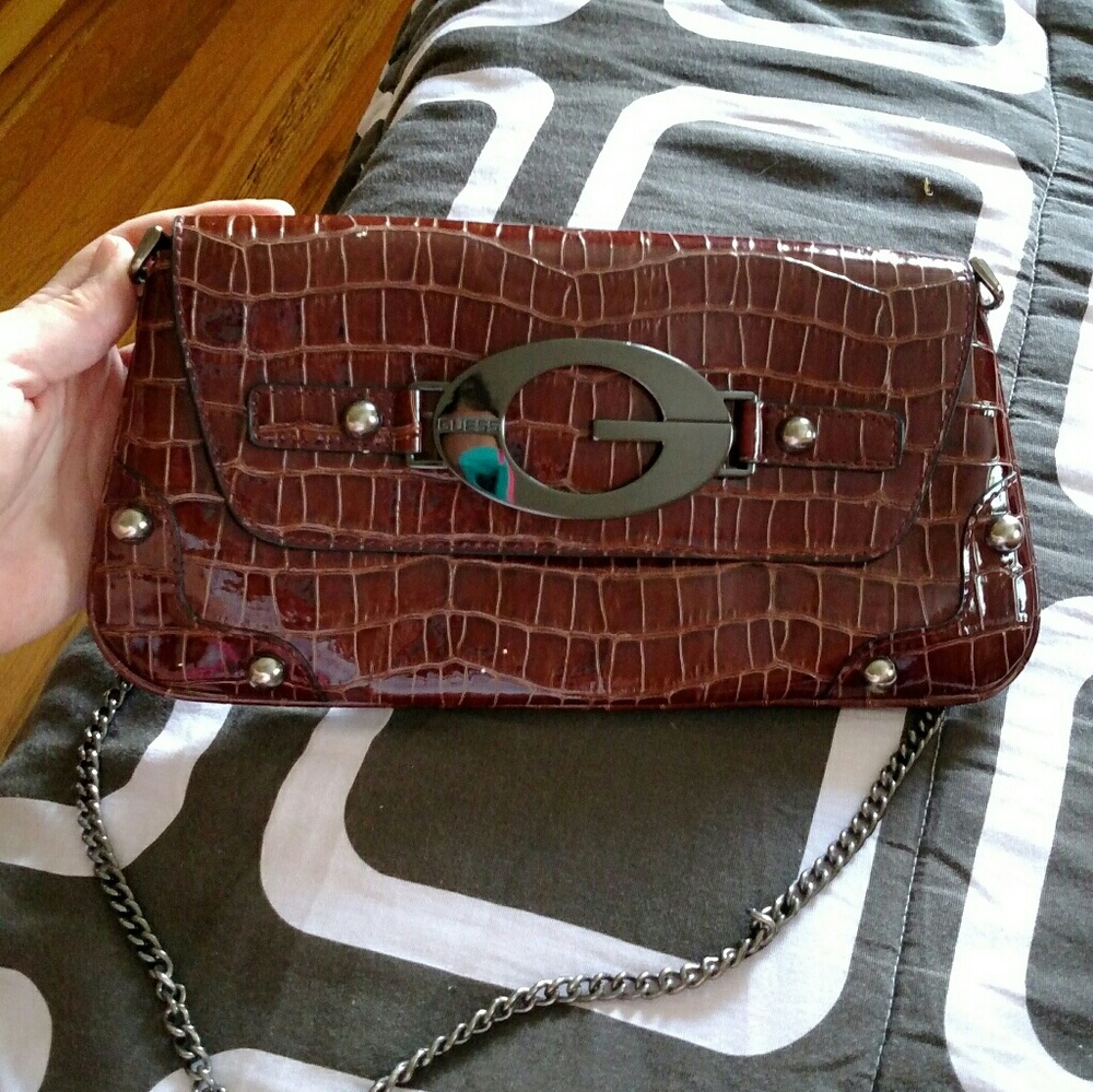 Guess chain strap purse