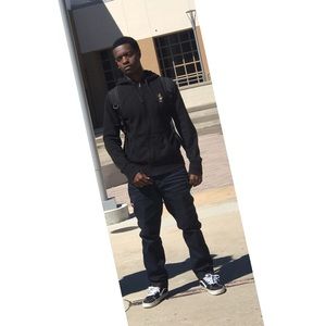 Meet your Posher, Njari