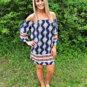 Eleven oaksboutique shift dress 10/12 off shoulder