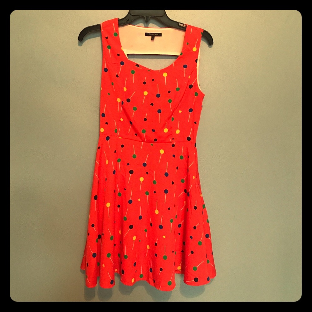 Bright and fun sundress!