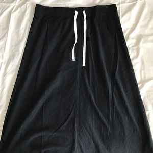 JOE Fresh black sweatpant material midi skirt