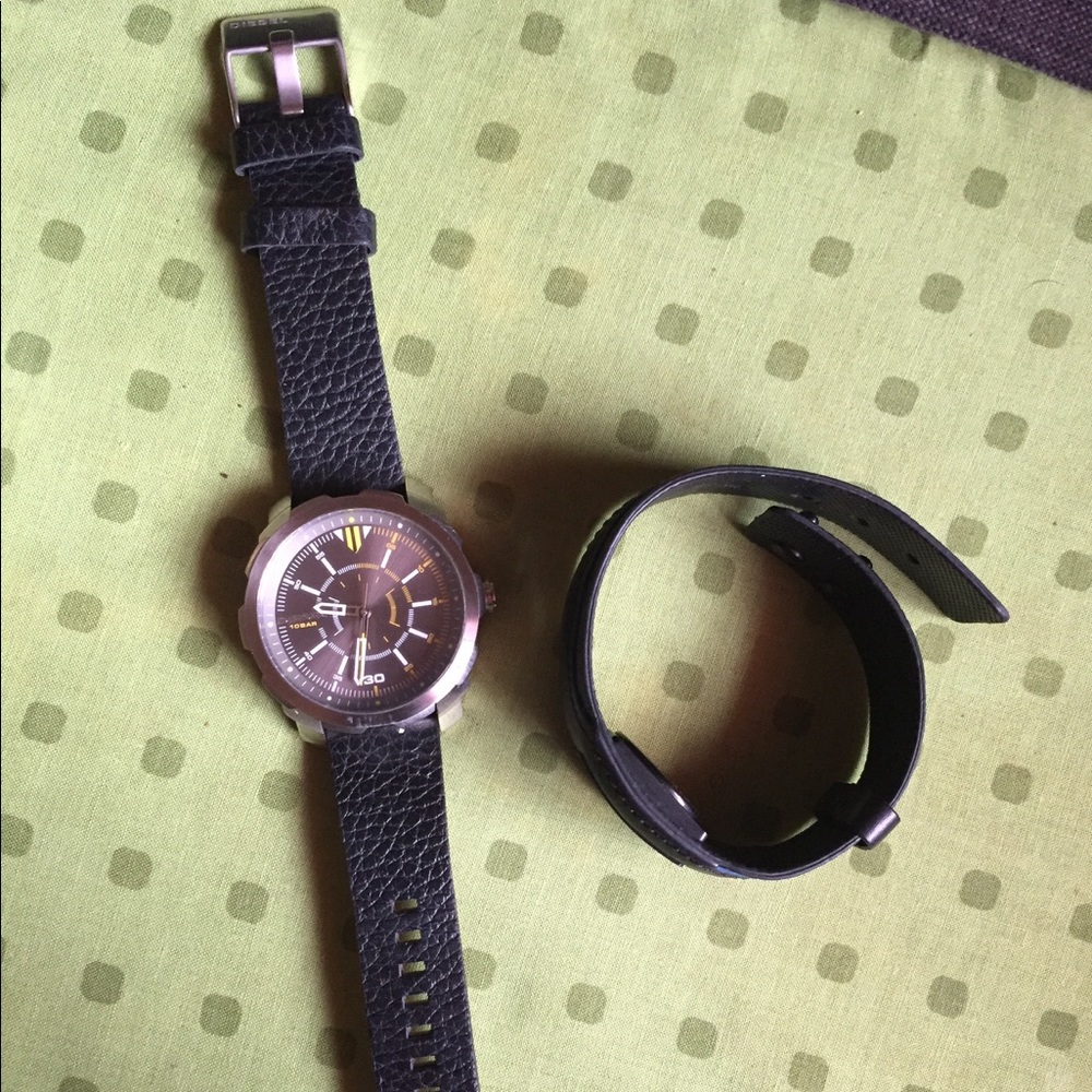 Diesel Watch and Tracker