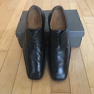 Men's apt. 9 blacks dress shoes 🙎🏽‍♂️