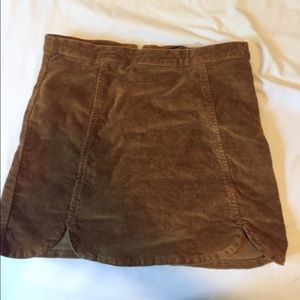 Special listing skirt